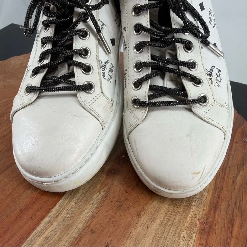 MCM Visetos Low-Top sneakers in white calf leather signature monogram print 37 7